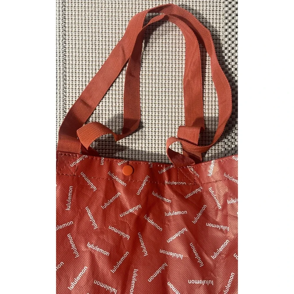 Lululemon Shopping Bag Large Red Monogram‎